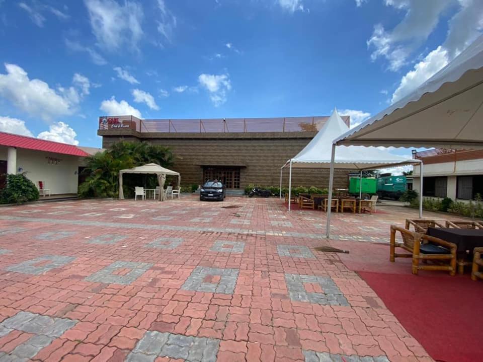 Focus Club And Resort Ranchi Luaran gambar